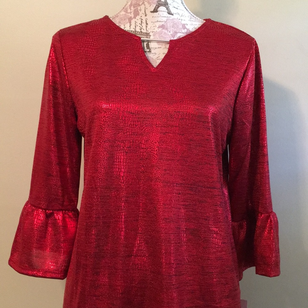 Sale NWT Ruby Rd. top